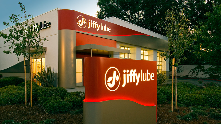 Jiffy Lube Locations Nationwide Designed WIth ALPOLIC ACM